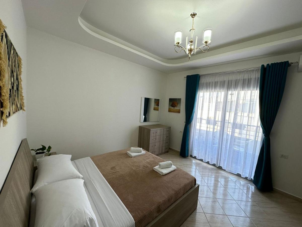 Trea Accomodations - Port Side Vlore Exterior photo