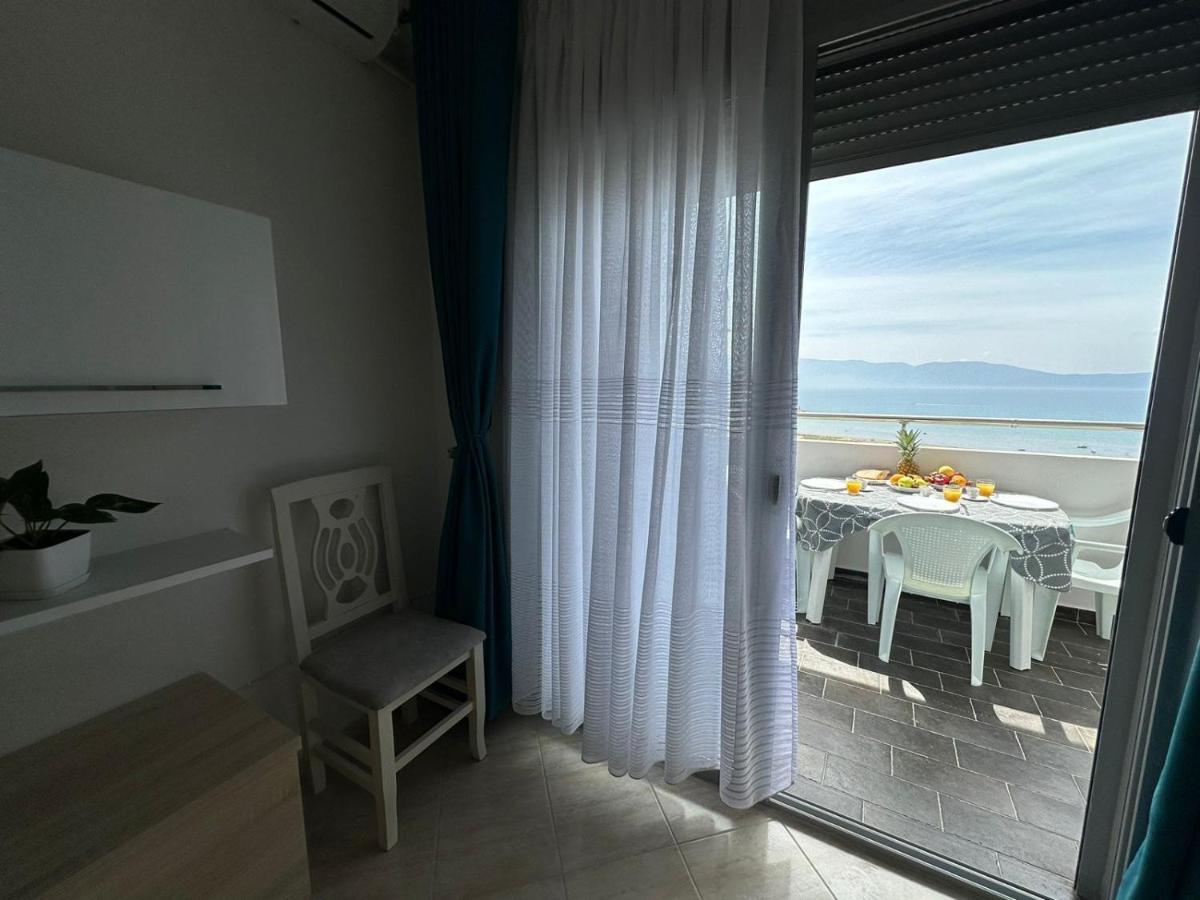 Trea Accomodations - Port Side Vlore Exterior photo